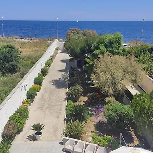 Apartament Seagull - Front And Sea View & Airport, Bari